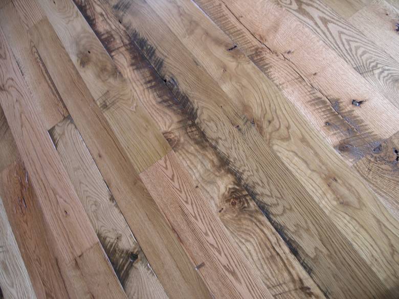 Antique Oak Skip-Planed Flooring